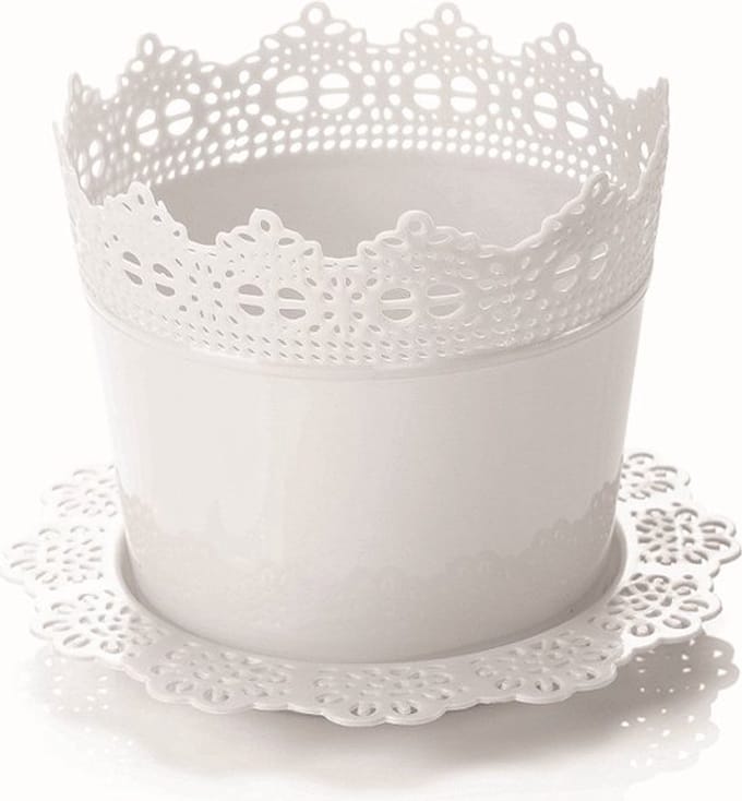 4st Sierlijke bloempotjes met kanteffect witte sierpot 14cm + gratis schaal