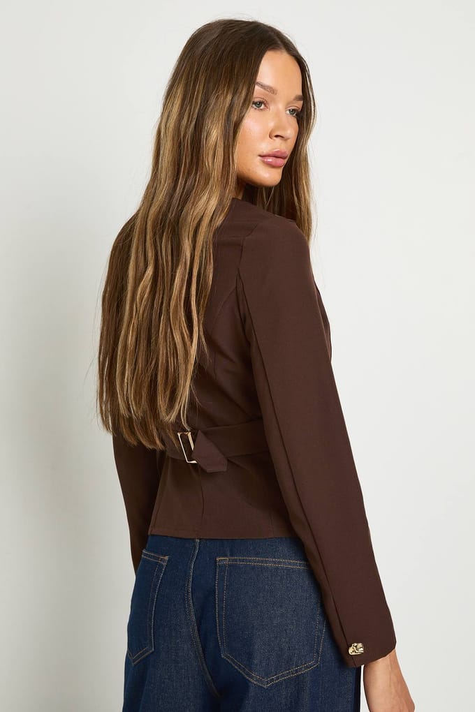 boohoo Dames Blazer zonder kraag met gouden afwerking | Chocoladebruin | Maat: 44