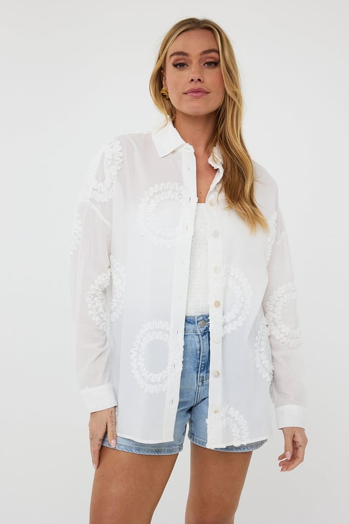EsQualo Blouse 3d Circled Embroidery Off White Taglia: 36 | Maglie a manica lunga Outlet | Donna | Bianco