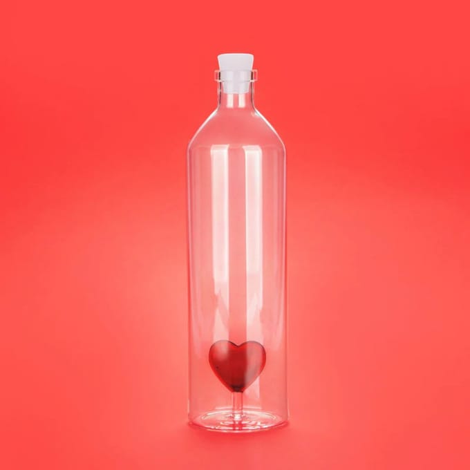 Balvi Waterfles Love Hart Rood 1.2L