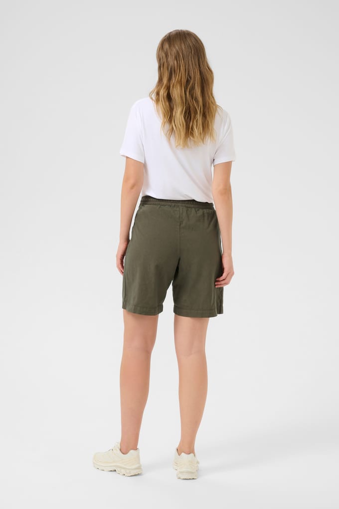 Damesshort KAFFE Naya Liah
