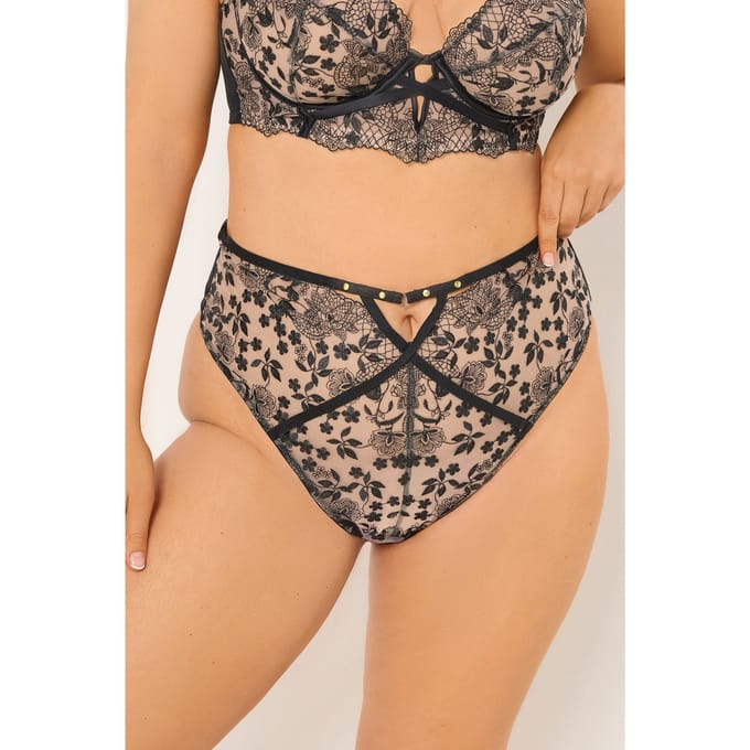 Playful Promises Zwarte String Met Geborduurde Bloemen En Hoge Taille Size 42