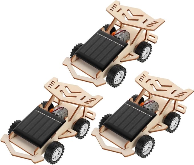 Zonne-energie Auto Bouwsets - DIY Speelgoed - Wetenschapsexperimenten Leren - Stimuleert Teamwork - 13 cm - Lichtgeel
