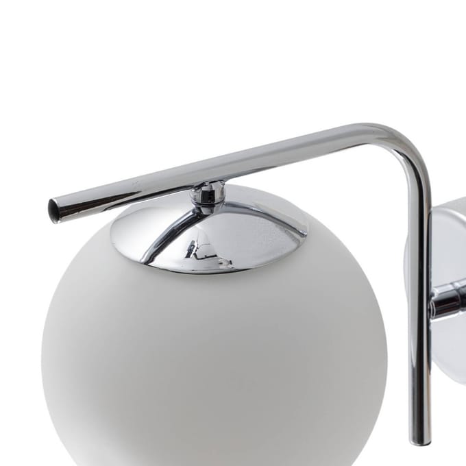 Domiluce Aurora wandlamp, chroomkleurig, glas, 17 cm, globe, E14