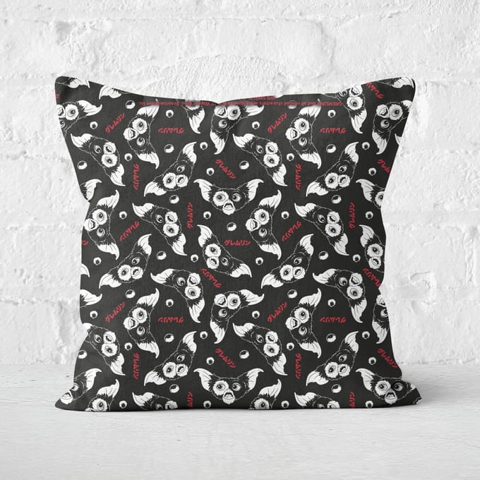 Gremlins Gizmo Japanese Square Cushion - 60x60cm