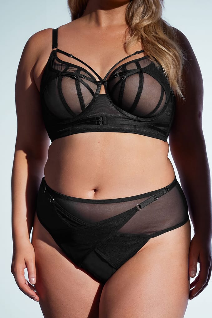 Playful Promises Mesh String Met Hog Taille En Detail Van Bandje In Zwart Size 46