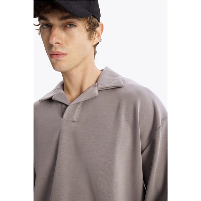 Heren oversized open-kraag langemouw T-shirt