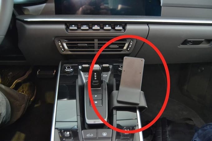 Brodit ProClip houder geschikt voor Porsche 911 (992) 2020 - -Angled mount