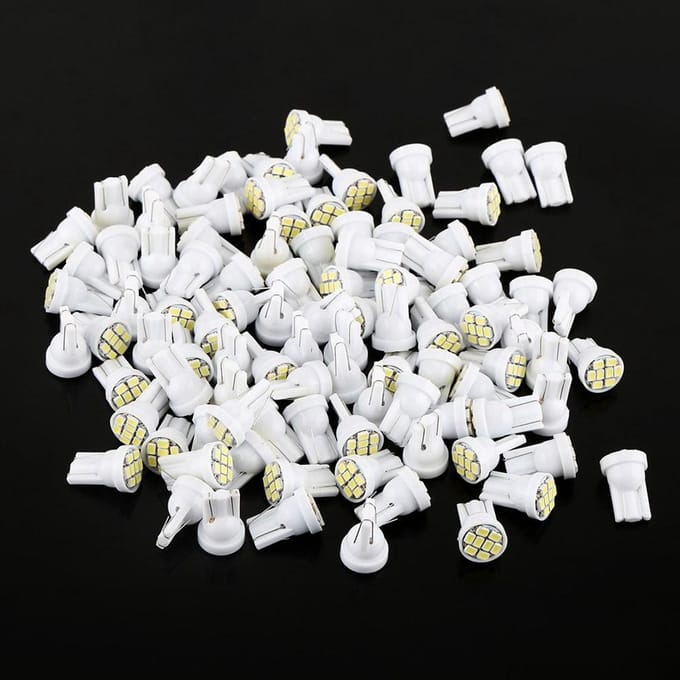 100 Pièces T10 8 SMD 1206 Ampoules LED Lumière Intérieure Voiture Lampe Indicateur Auto Blanc white