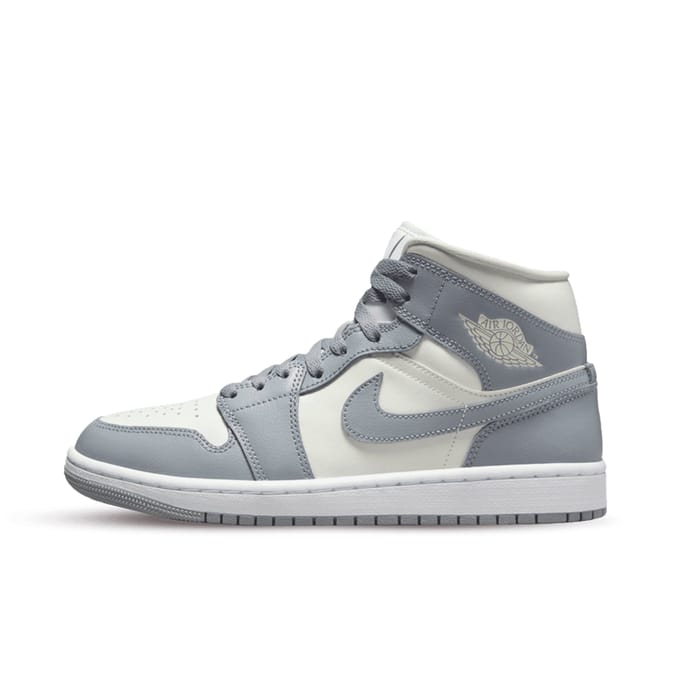 Jordan 1 Mid 'Stealth' (W) - Maat 35.5