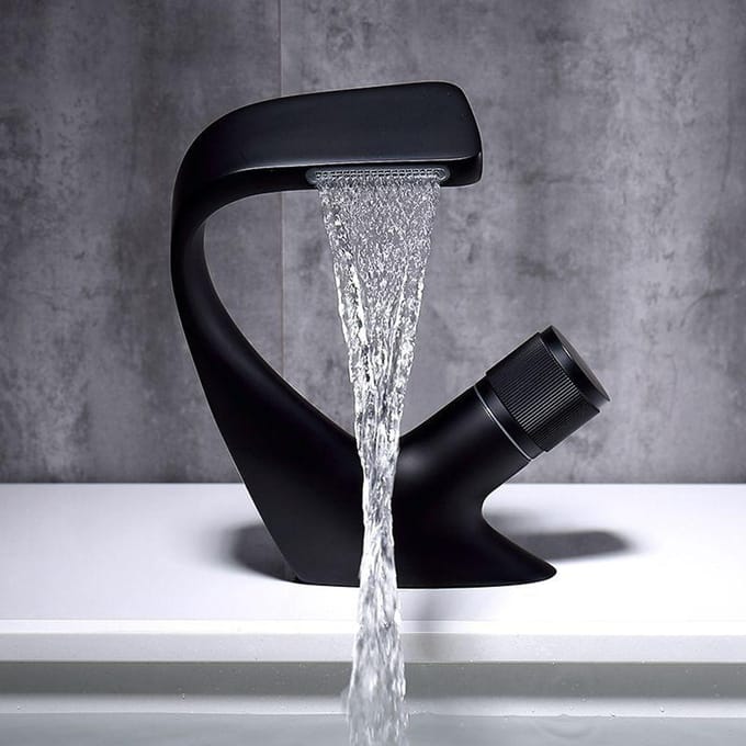 Robinet cascade moderne, robinet de lavabo de luxe, robinet de salle de bains, Installation de pont, grue d'évier et robinet d'eau froide noir