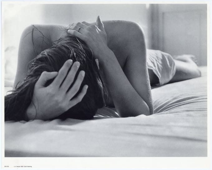 Mini zwart-wit poster - Bed - Alain Daussin - 24x30 cm