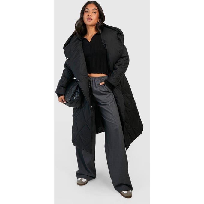 boohoo Dames Petite Diamond Quilt Maxi Met Capuchon Oversized Puffer | Black | Maat: 6