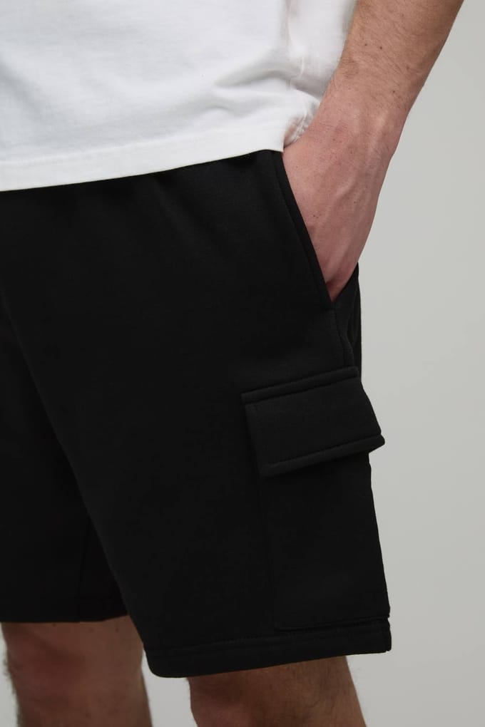 Essential Relaxed Fit Cargo Jersey Short | Black | Size Medium