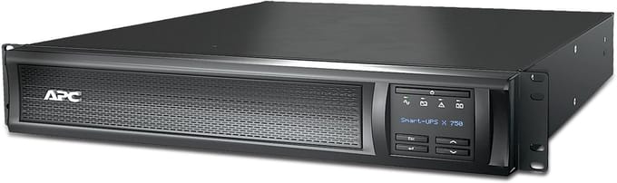 APC – SMX750INC – UPS (ononderbreekbare voeding) – 750VA – 10x C13