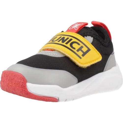 Lage Sneakers Munich Claudia 02