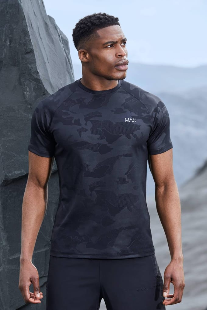 Man Active Regular Fit Camo Raglan Performance Gym T-Shirt | Black | Size Medium