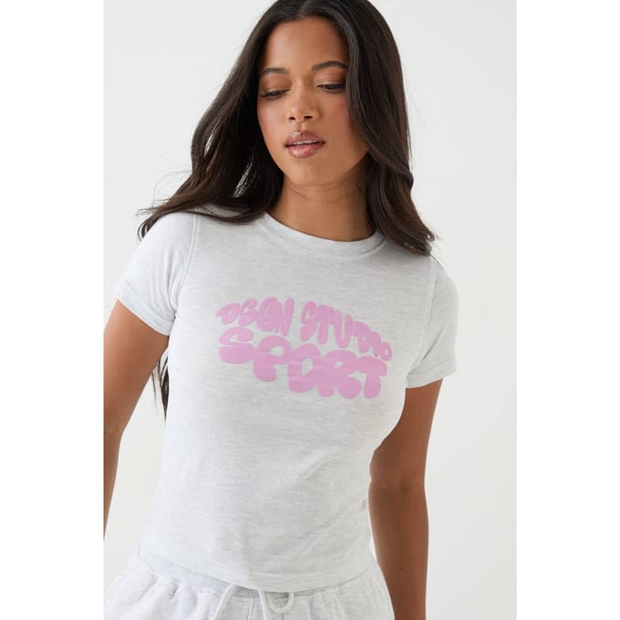 Dames Dsgn Studio Sport Bubble Slogan Baby T-shirt | Ash Grey | Maat: Medium