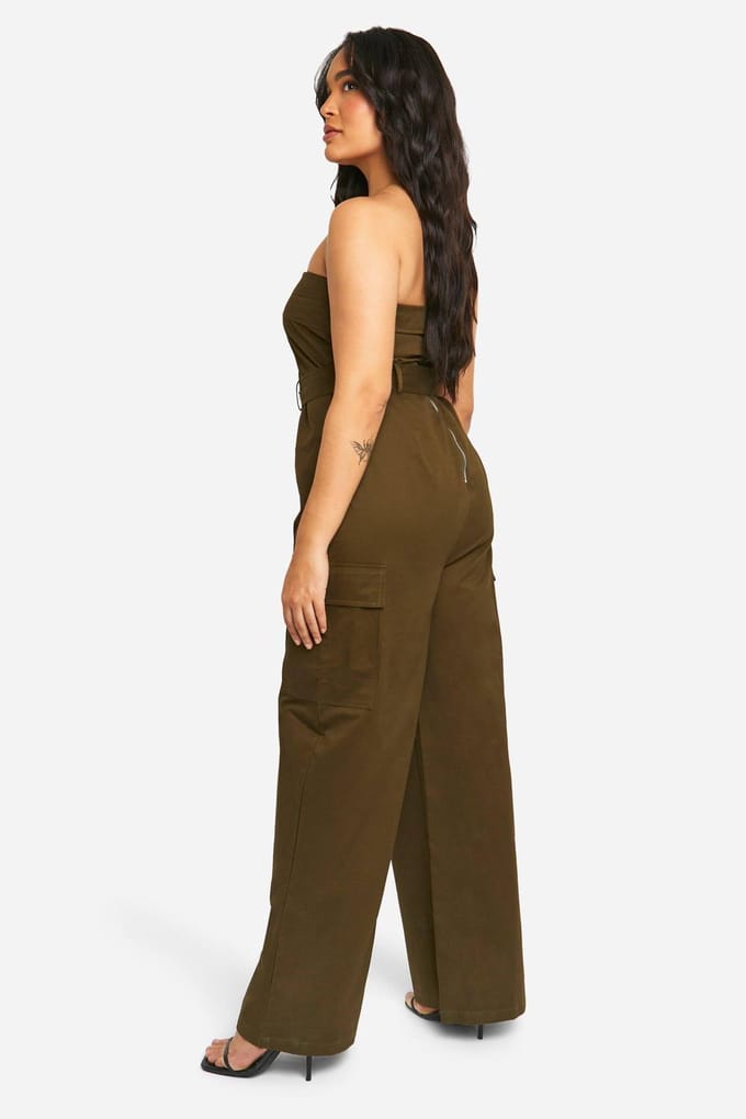 boohoo Dames Plus Utility Bandeau met Riem Jumpsuit | Kaki | Maat: 52