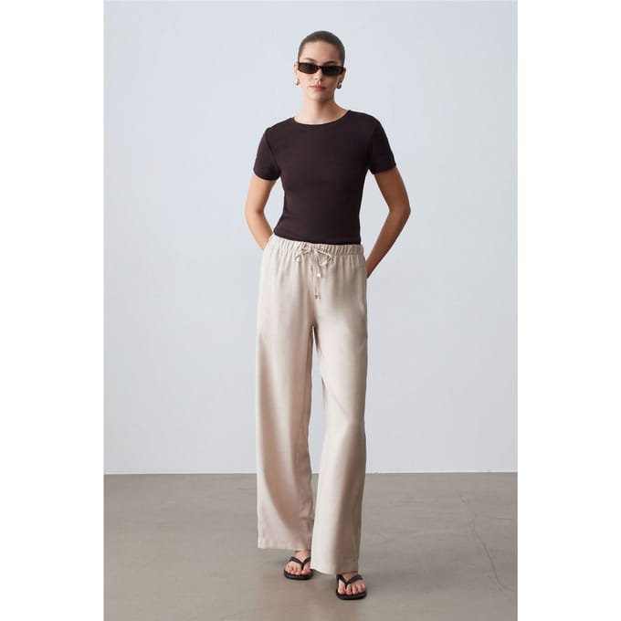 Brede Pantalons Met Elastische Touwsluiting Taille