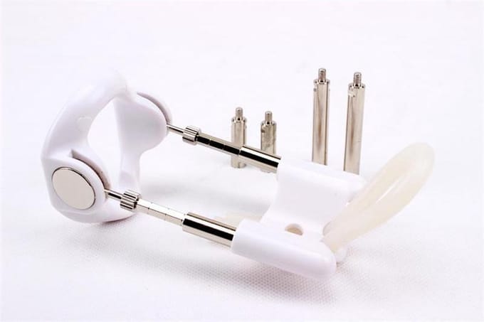 CHISA - Penis Enlarger Pro Extender System