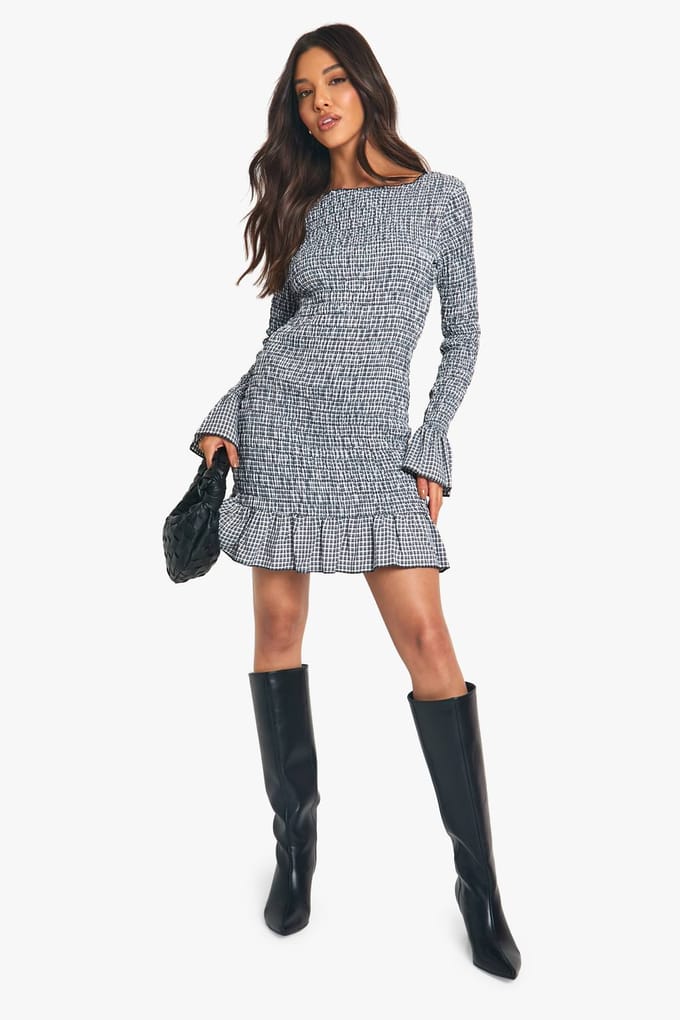 boohoo Dames Check Shirred Langarm Mini Jurk | Black | Maat: 16
