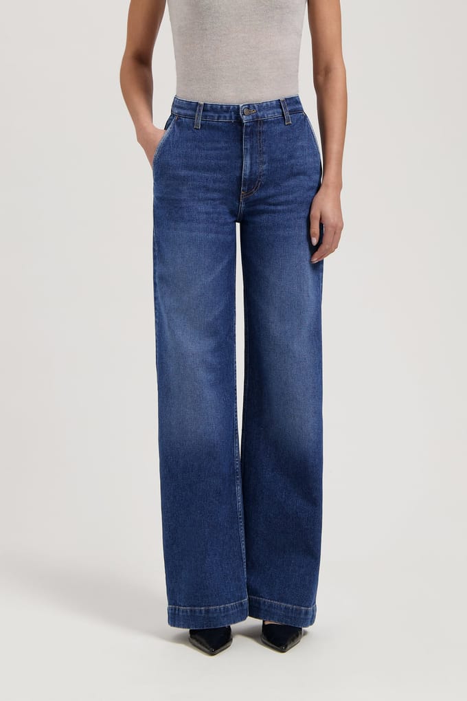 Mud Jeans June Mid Flare Fresh Fade Größe: W27L34 | Ausgestellte Hosen Outlet | Damen