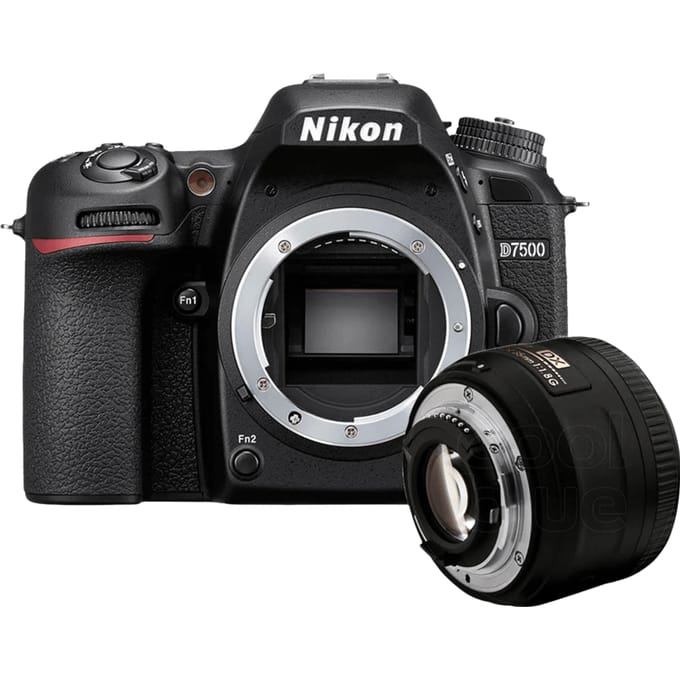 Nikon D7500 + Nikon AF-S 35mm f/1.8G DX