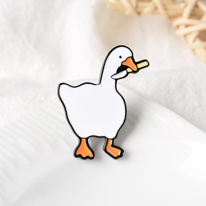 Stoute Gans Emaille Broche, Cartoon Dier Vormig Badge, Tas Revers Accessoire, Creatief Sieraden Cadeau wit