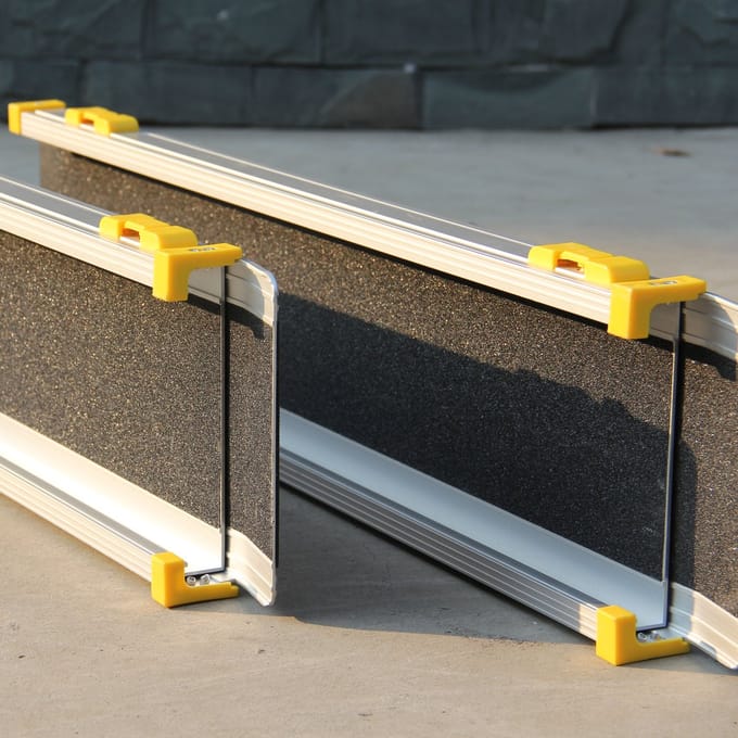Telescopische oprijgoten met griptape – 183 cm
