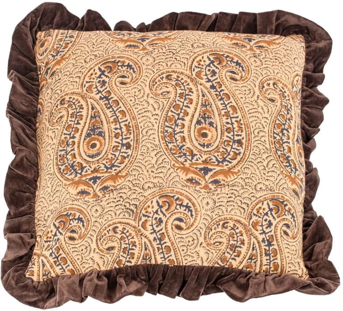 HomeBound by KY | Kussen batik met roezels sandstone | sierkussen bruin