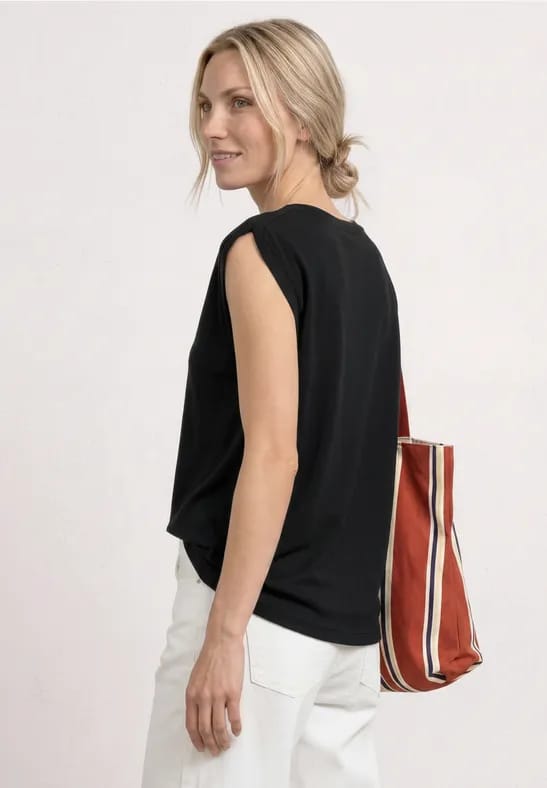 Shirt met overhangende schouders en rimpels