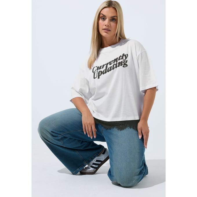 Limited Collection Witte 'Currently Upgrading' Slogan Top Met Kanten Zoom Size 40