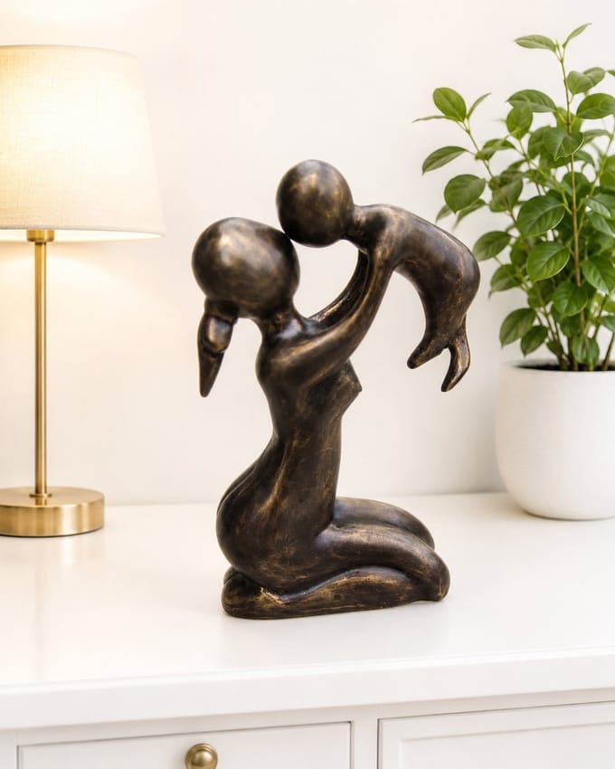 MOEDERLIEFDE / MOEDER EN KIND / BRONZEN BEELD /