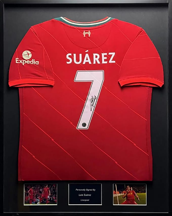 Luis Suarez Liverpool 20/21 ingelijst thuis shirt