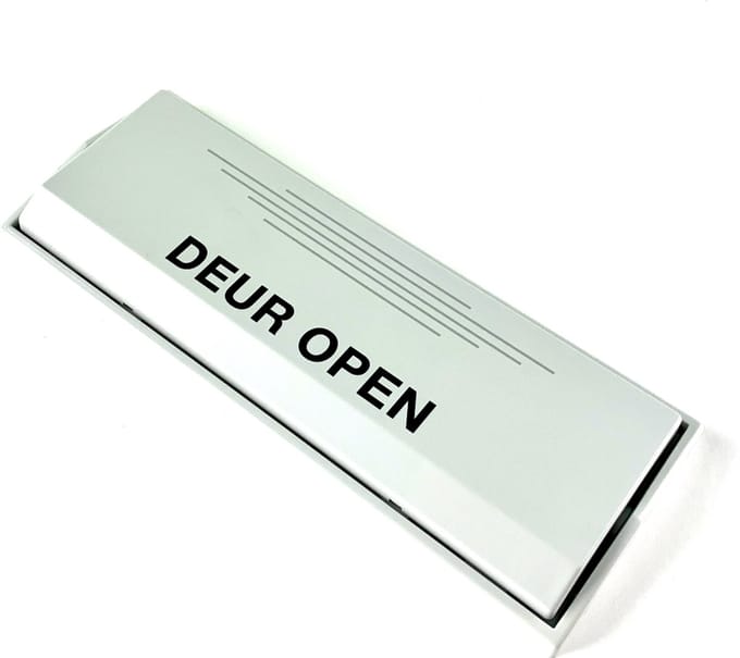 Elleboogschakelaar bedrukt deur open