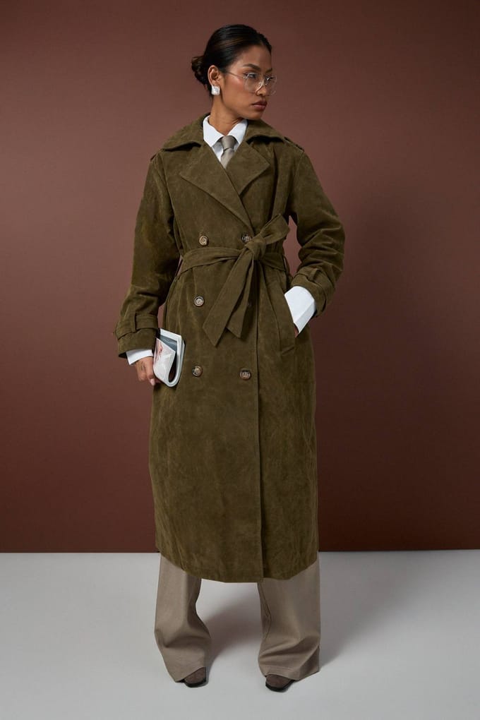 boohoo Dames Faux Suede Trenchcoat | Khaki | Maat: 16