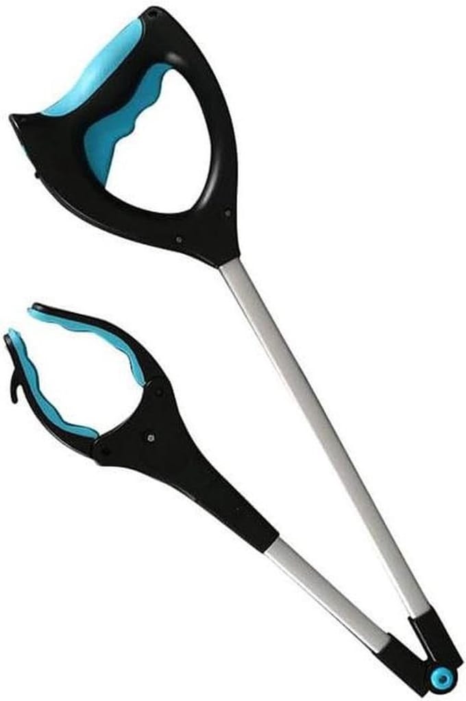 Grabber Reacher Tool, 32" Pick Up Stick Grabber for Elderly and Lightweight Trash Can Upper Grabber and Reaching Assistant Tool for Sanitation Worker