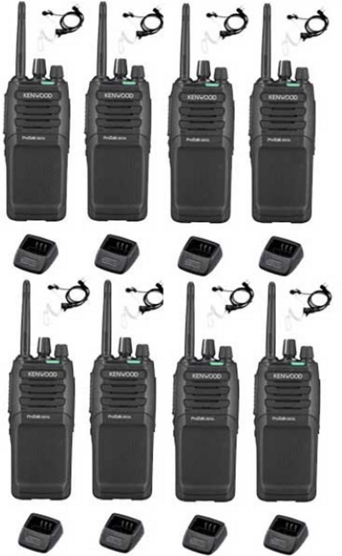 Set van 8 Kenwood TK-3701D met beveiliging oortje en tafellader