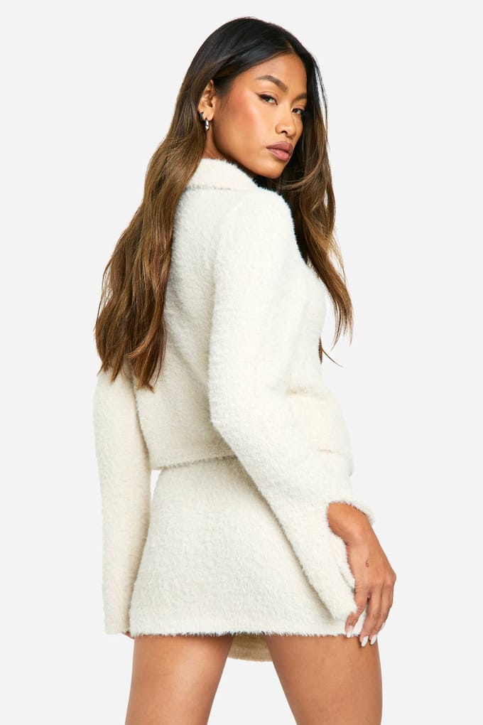 boohoo Dames Fluffy gebreide cardigan met knoopsluiting aan de voorkant | Maat: Medium