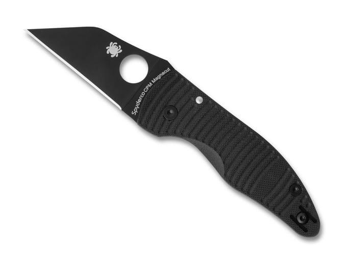 Spyderco MicroJimbo Salt Black Black CPM MagnaCut PE – Compacte Precisie Met Maximale Corrosiebestendigheid