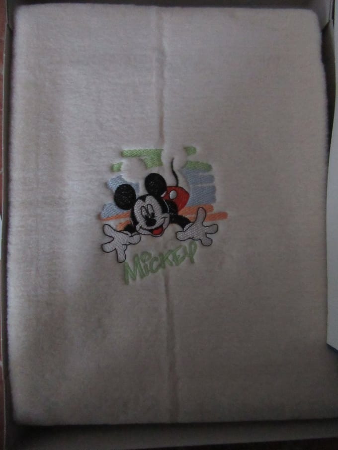 Plum Plum - Deken - Wieg - Mickey - 75 x 100 cm - ecru