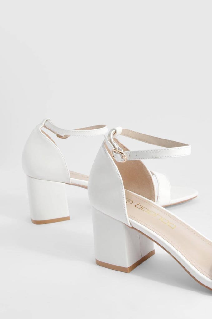 boohoo Dames Lage Block Nagenoeg Onzichtbare Hakken | Wit | Maat: 36