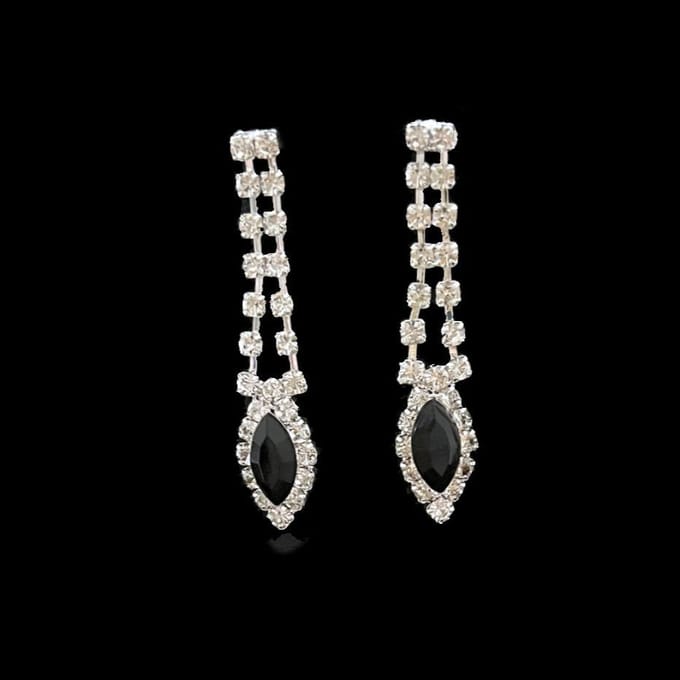 Accessoires de mariée Collier Boucles d'oreilles Ensemble de bijoux Ensemble de robe de banquet Chaîne Mode Accessoires de tempérament polyvalents noir
