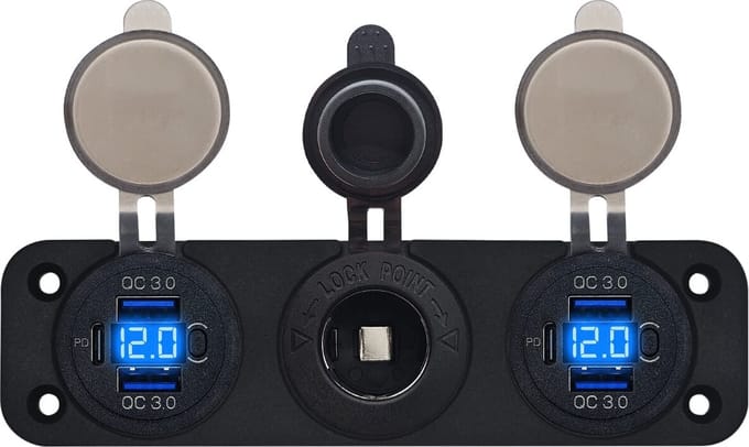 ProRide 12V USB Autolader 3 Poorten - QC3.0 - Voltmeter en 12V/24V Sigarettenplug - Drievoudig inbouw