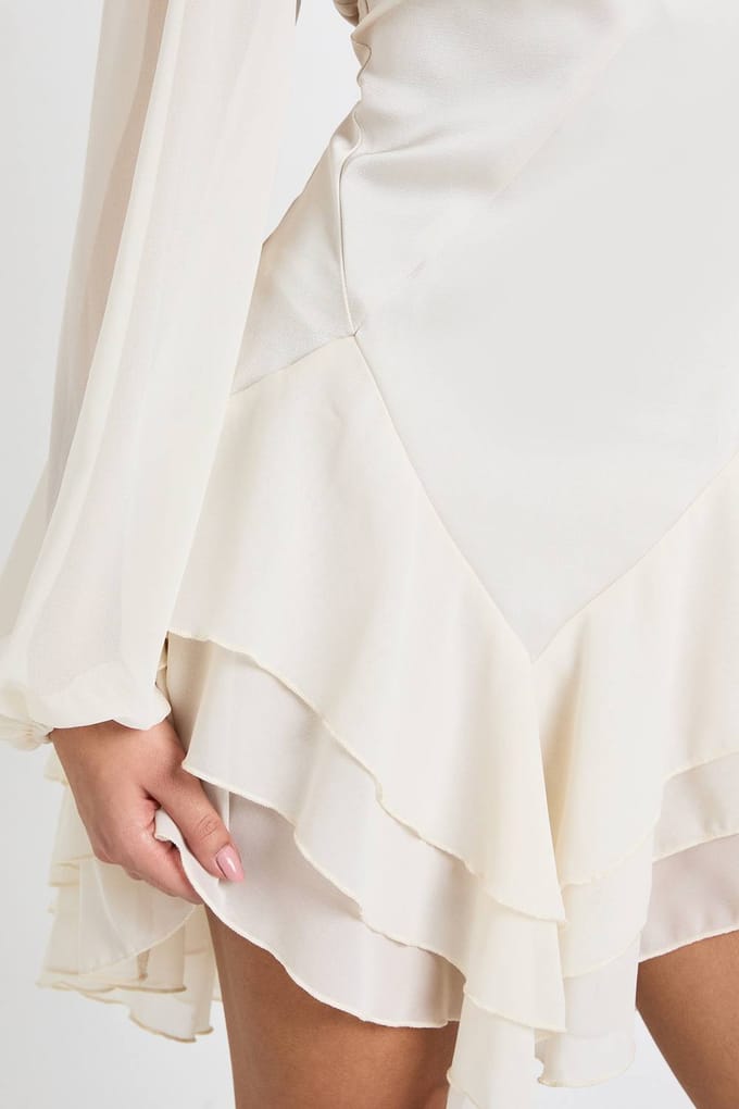 boohoo Dames Chiffon Mix Paneel Smock Jurk | Ivoor | Maat: 36