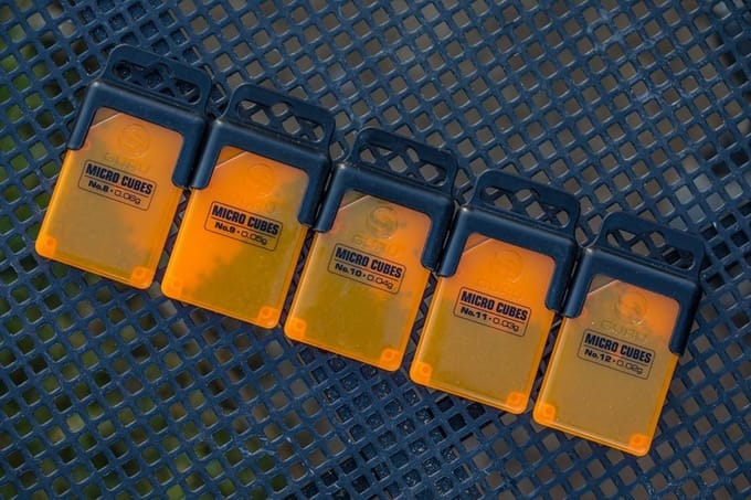 Guru Micro Cubes - Maat : 3 - 0.25g