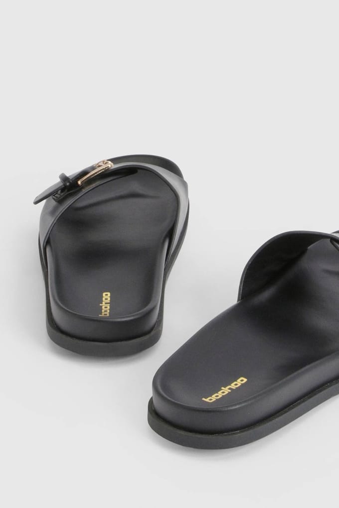 boohoo Dames Gespsluiting Platform Slippers | Black | Maat: 3