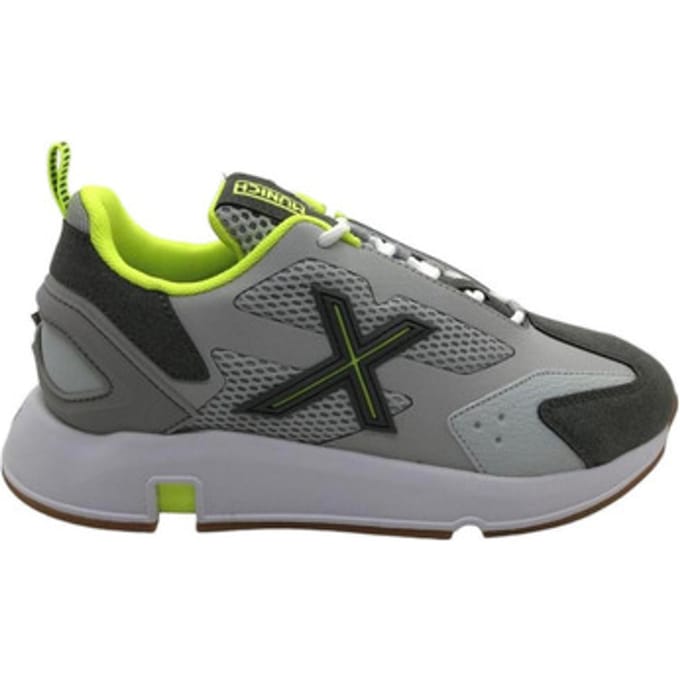 Lage Sneakers Munich Baskets Avant 07 textile