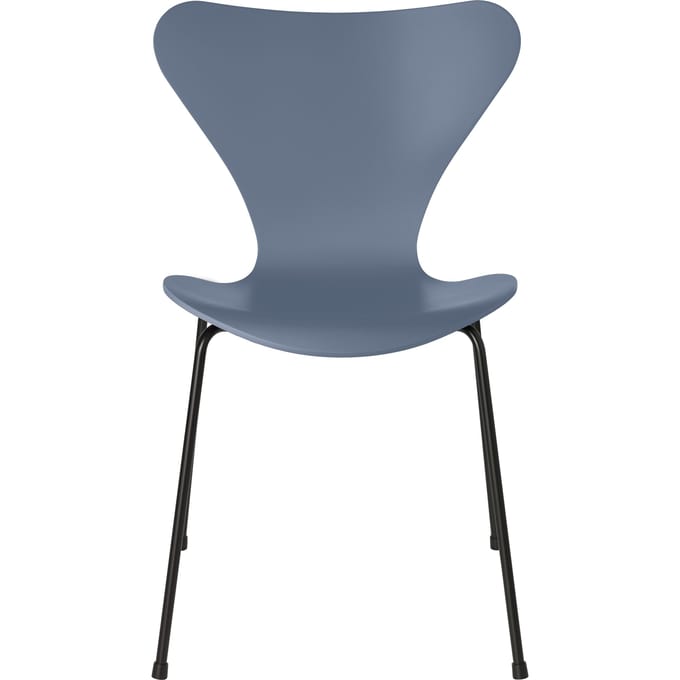 Fritz Hansen Serie 7 3107 Stoel - lak - dusk blue - zwart
